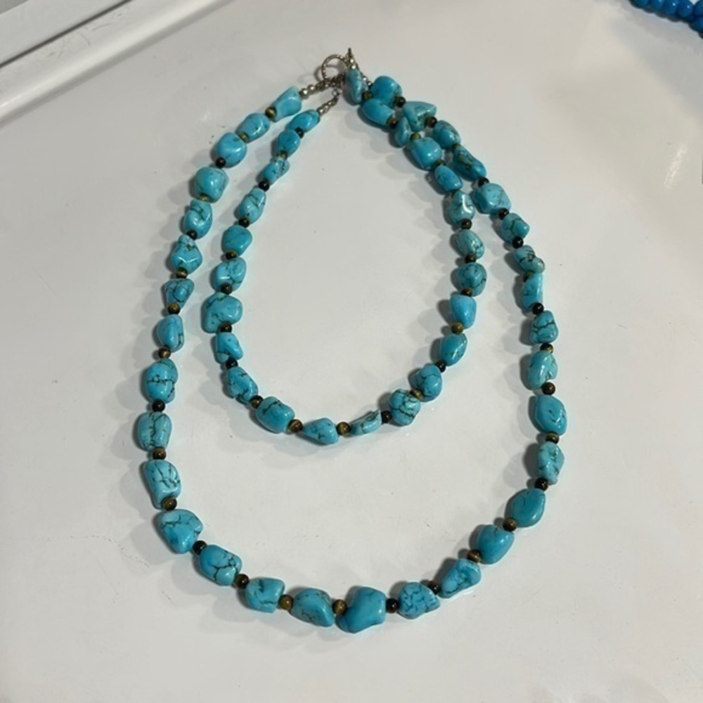 Double strand of turquoise necklace